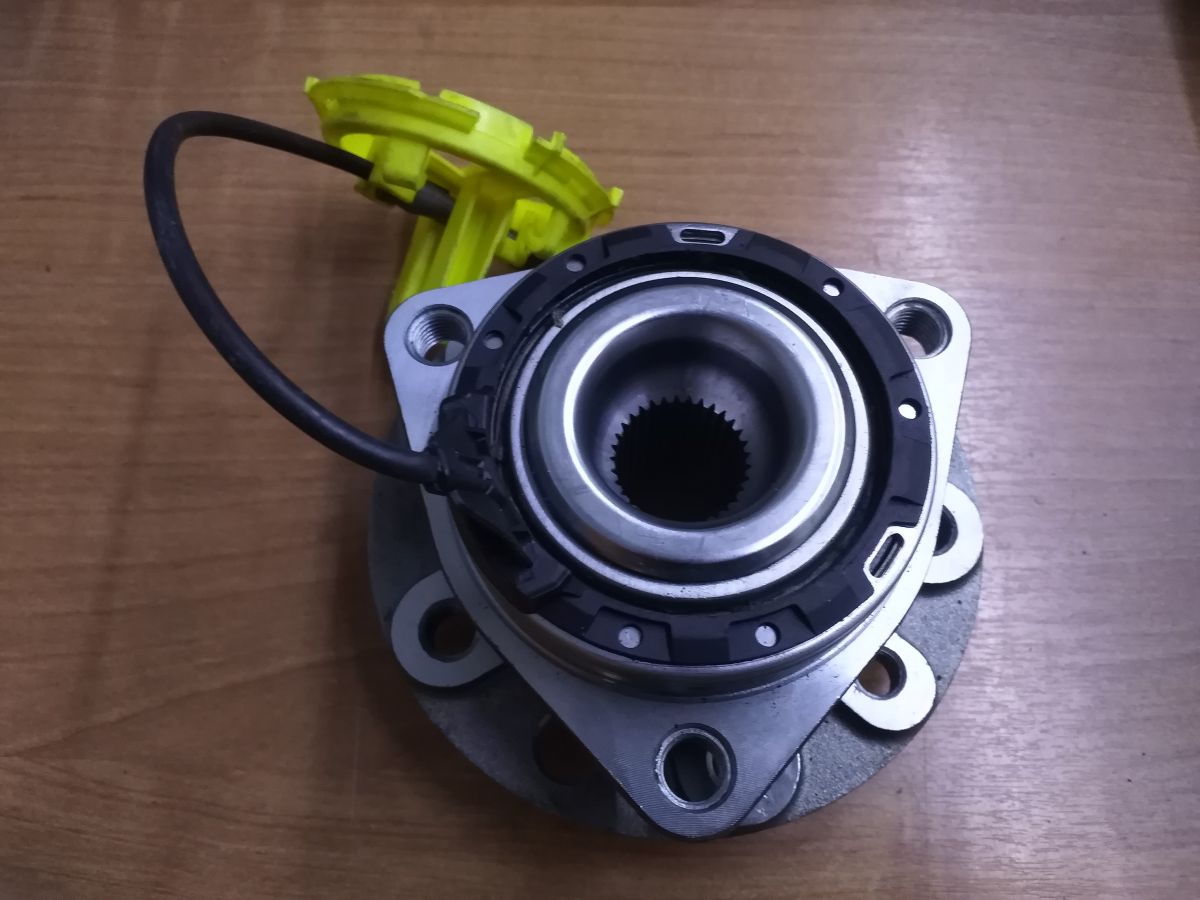 Ступица колеса Astra H, Kortex KHB4233STD